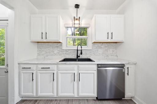 1783 White Bear Avenue N, Saint Paul, MN 55109