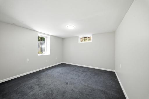 1783 White Bear Avenue N, Saint Paul, MN 55109