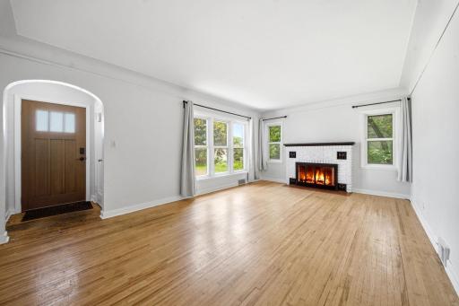 1783 White Bear Avenue N, Saint Paul, MN 55109