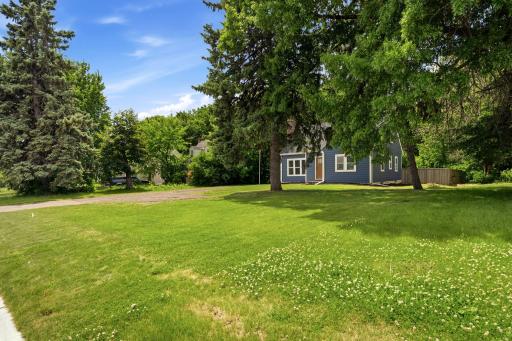1783 White Bear Avenue N, Saint Paul, MN 55109