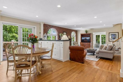 940 Brockton Lane N, Plymouth, MN 55447