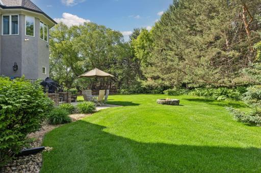 23 Scotch Pine Circle - Spacecrafting - 0114.jpg