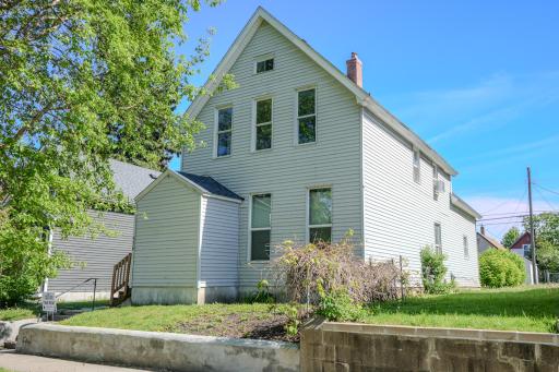 538 Charles Avenue, Saint Paul, MN 55103