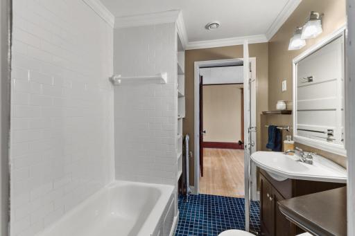 Full bath