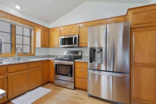 2325 Wight Bay, Minneapolis, MN 55443