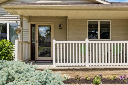 843 Leroy Lane, River Falls, WI 54022