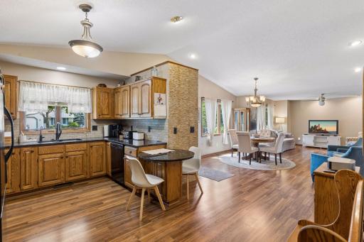 843 Leroy Lane, River Falls, WI 54022