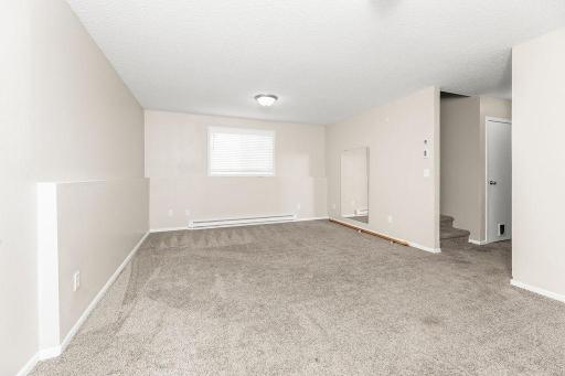 1631 31st Avenue S, Fargo, ND 58103