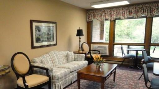 102 N Madison Avenue, 8, Battle Lake, MN 56515