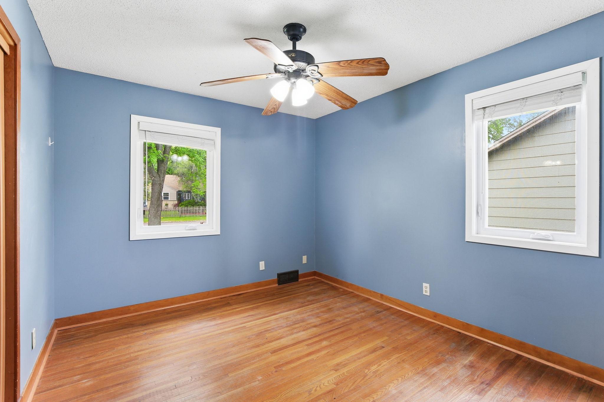 13-web-or-mls-7804-Emerson-Ave-N-13.jpg
