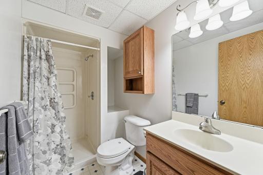 4212 Valley Drive NW, Rochester, MN 55901