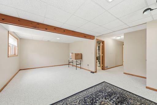 4212 Valley Drive NW, Rochester, MN 55901