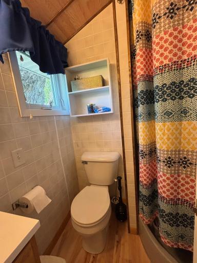 1606 E Lake Street, Osakis, MN 56360