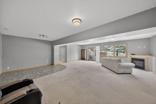 463 Sierra Lane NW, Eyota, MN 55934
