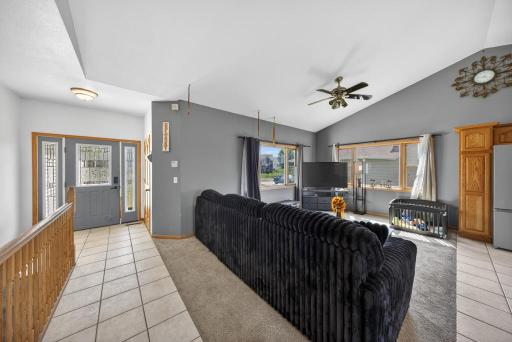 463 Sierra Lane NW, Eyota, MN 55934