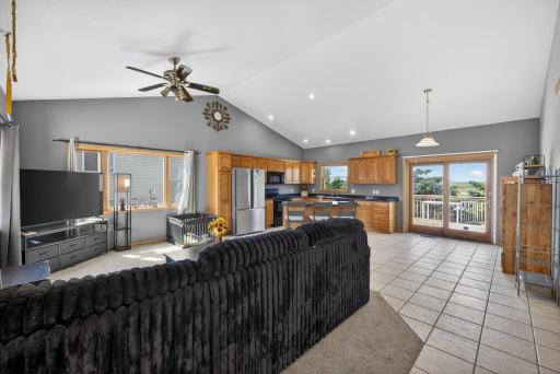 463 Sierra Lane NW, Eyota, MN 55934
