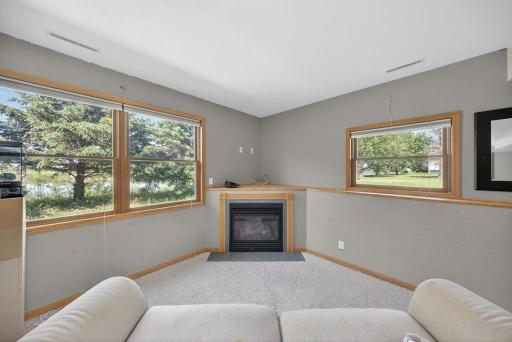 463 Sierra Lane NW, Eyota, MN 55934