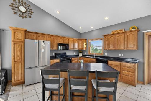 463 Sierra Lane NW, Eyota, MN 55934
