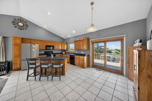 463 Sierra Lane NW, Eyota, MN 55934