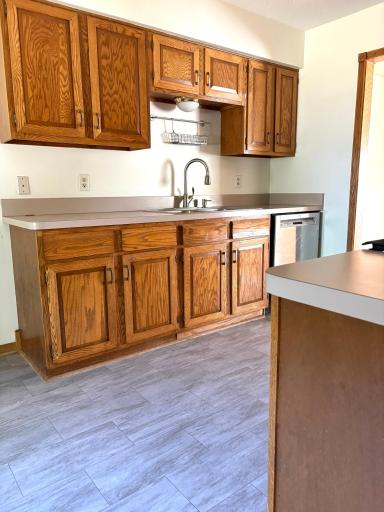 15632 Heywood Way, Apple Valley, MN 55124