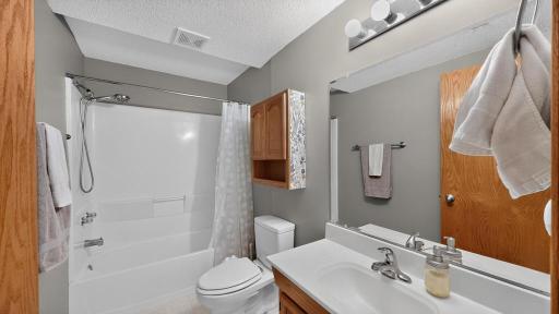 5023 25th Avenue NW, Rochester, MN 55901