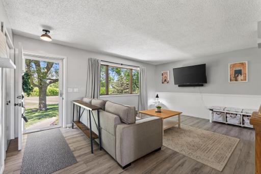 17727 Highway 7, New Germany, MN 55367