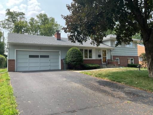 6305 Maloney Avenue, Edina, MN 55343