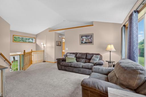 2761 88th Lane NE, Minneapolis, MN 55449