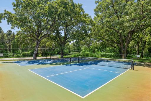 12933 Burr Oak Lane N, Champlin, MN 55316