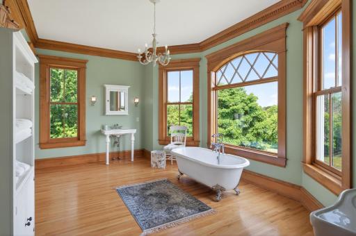 7750 Erick Street, Loretto, MN 55357