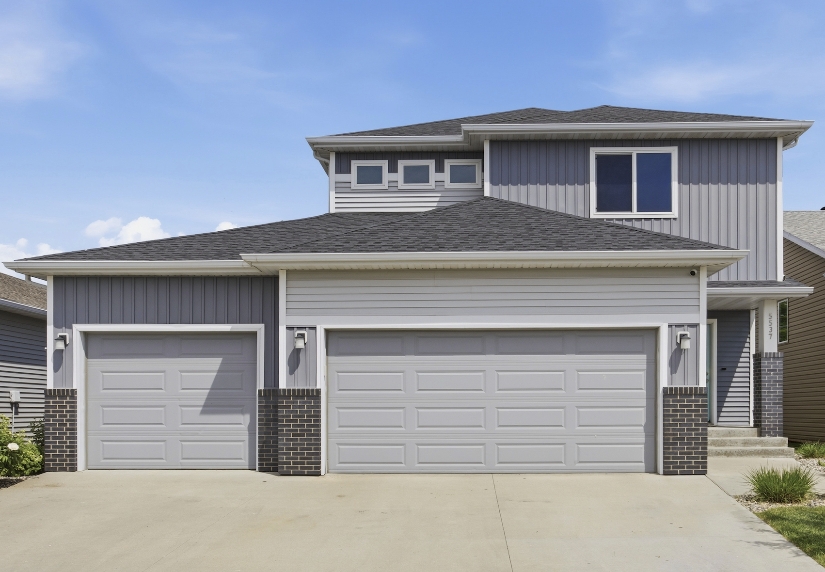 5537 38th Avenue S, Fargo, ND 58104