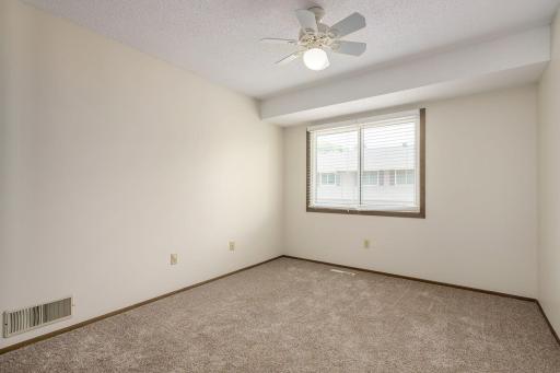 11106 Vessey Avenue S, Minneapolis, MN 55437