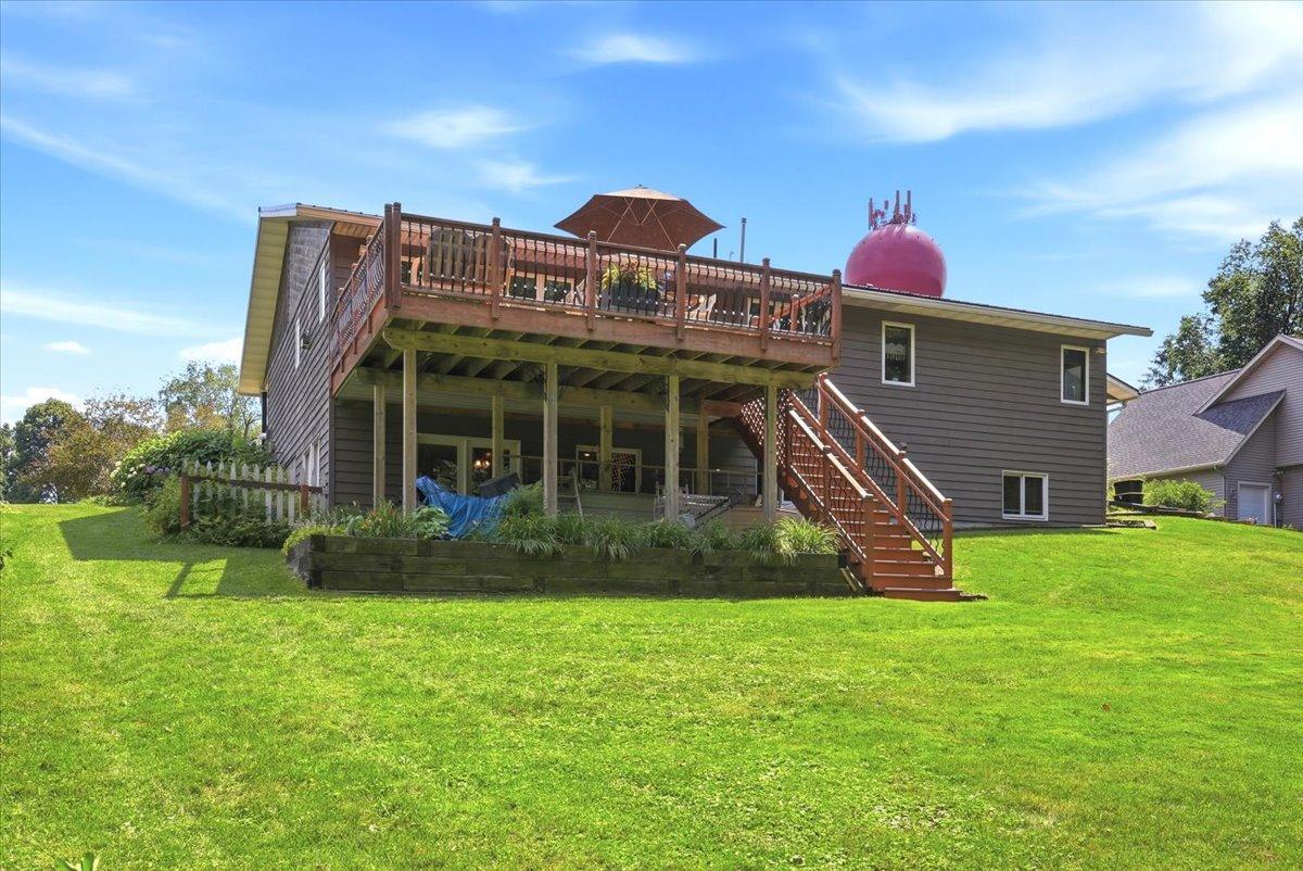 33-Back of Home.jpg