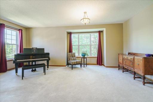 15826 Frisian Lane, Apple Valley, MN 55124