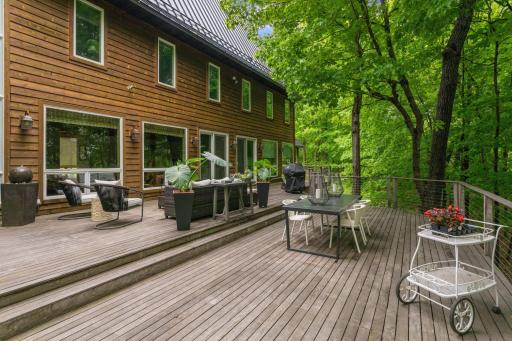 2022 Medina Road, Medina, MN 55340