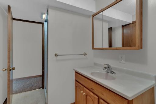 608 26th Avenue SW, Willmar, MN 56201