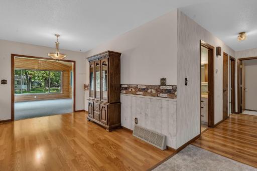 608 26th Avenue SW, Willmar, MN 56201
