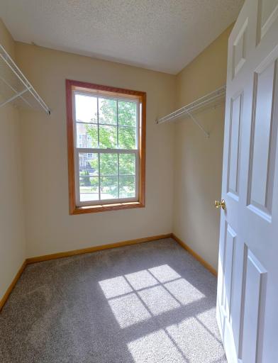 15358 Founders Lane, 102, Apple Valley, MN 55124