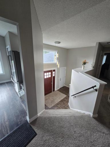 17550 Foxboro Lane, Lakeville, MN 55024