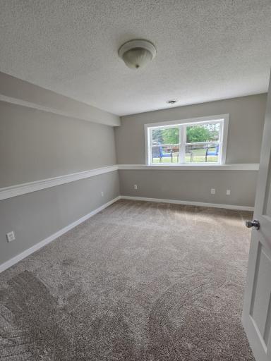 17550 Foxboro Lane, Lakeville, MN 55024