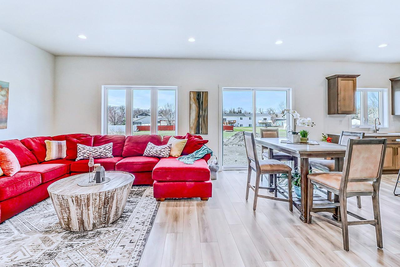 Living / Dining