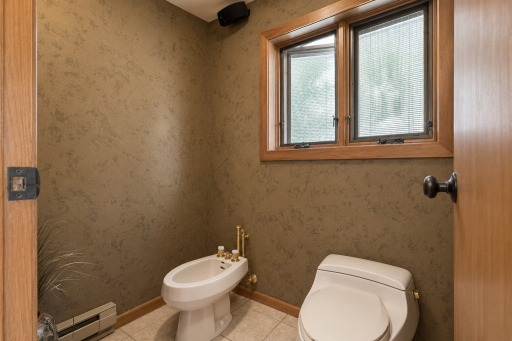 Master Bath 2.png
