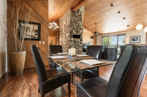 Dining Room Day2.png