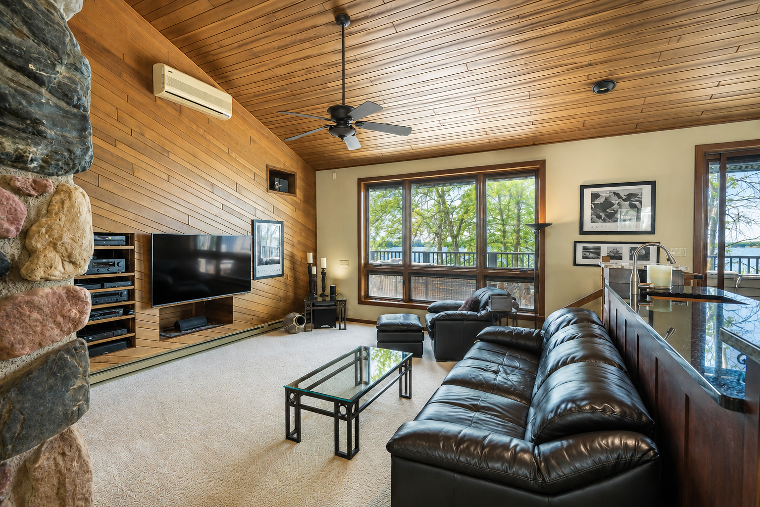 Living Room 1.png