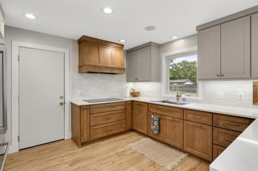 14712 Dory Court, Saint Paul, MN 55124