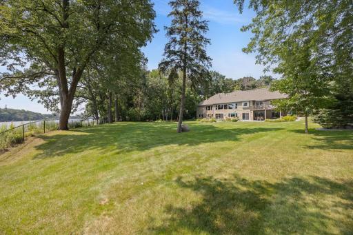 3542 Mississippi Drive NW, Coon Rapids, MN 55433