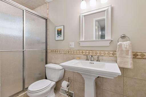 Primary 3/4 Bath