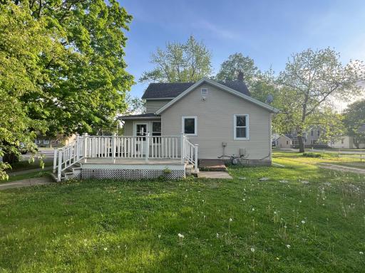 536 Gambia Avenue, Wabasha, MN 55981