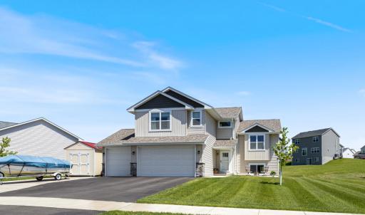 314 Aspen Drive, Somerset, WI 54025