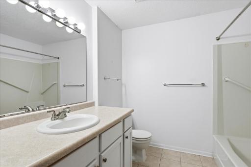 2325 Hampshire Avenue S, Saint Louis Park, MN 55426